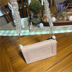 Elegant Quilted Tan Shoulder Bag